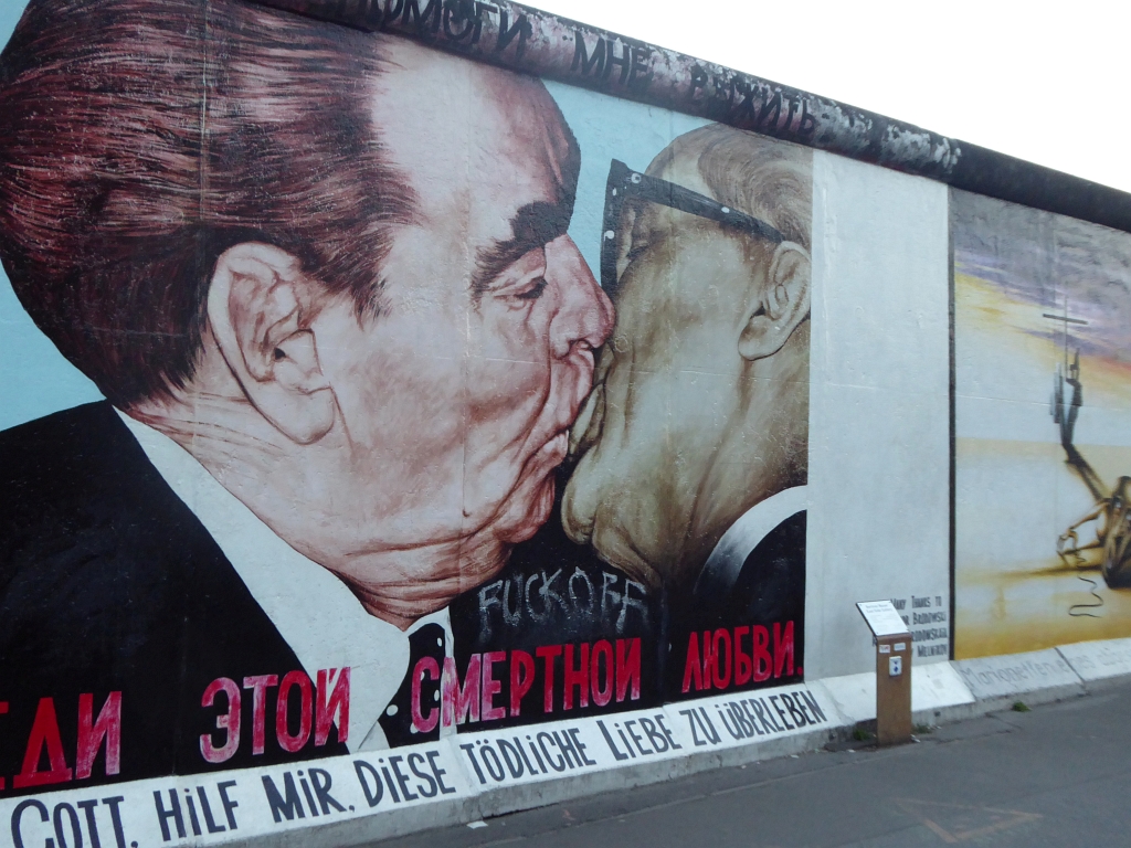 Berlin Wall Kiss